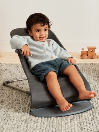 Bouncer Bliss – a cozy seat for newborns