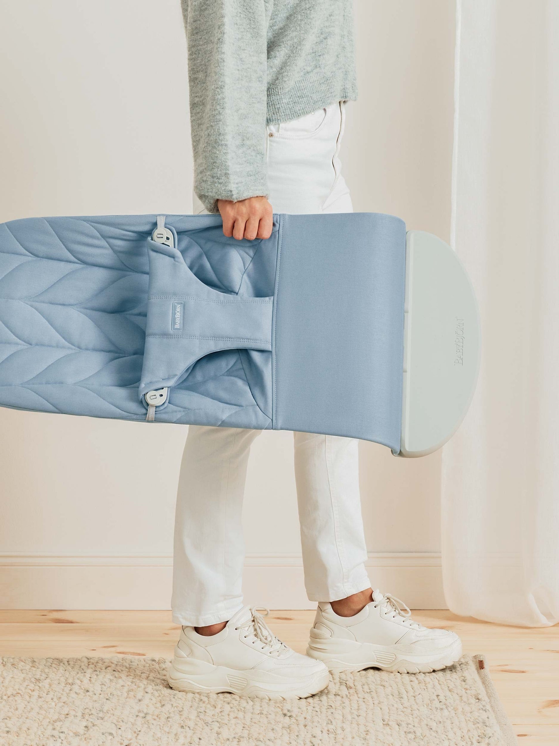 Transat Bliss - Bleu / Tissé, matelassage Pétale / Gris clair (BabyBjörn) - Image 10