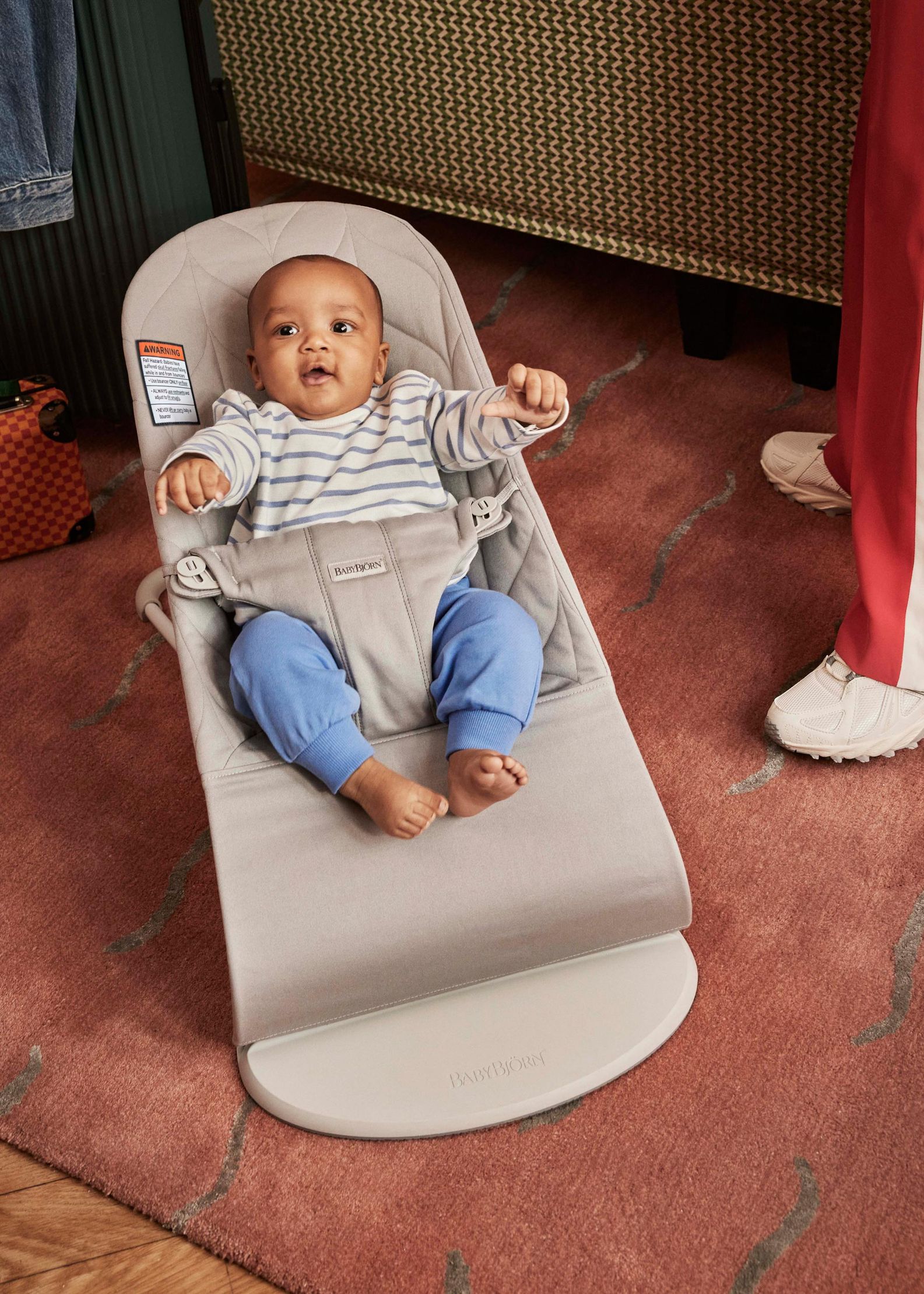 Bouncer Bliss in sand gray/beige woven - BabyBjörn