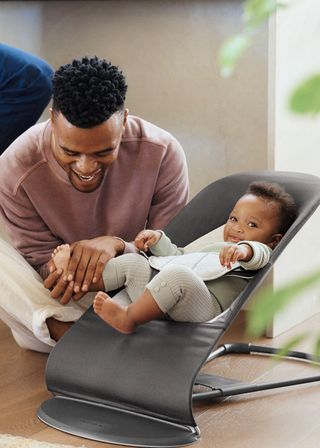BabyBjörn Bouncer Balance Soft Dark Grey Bouncer Guide