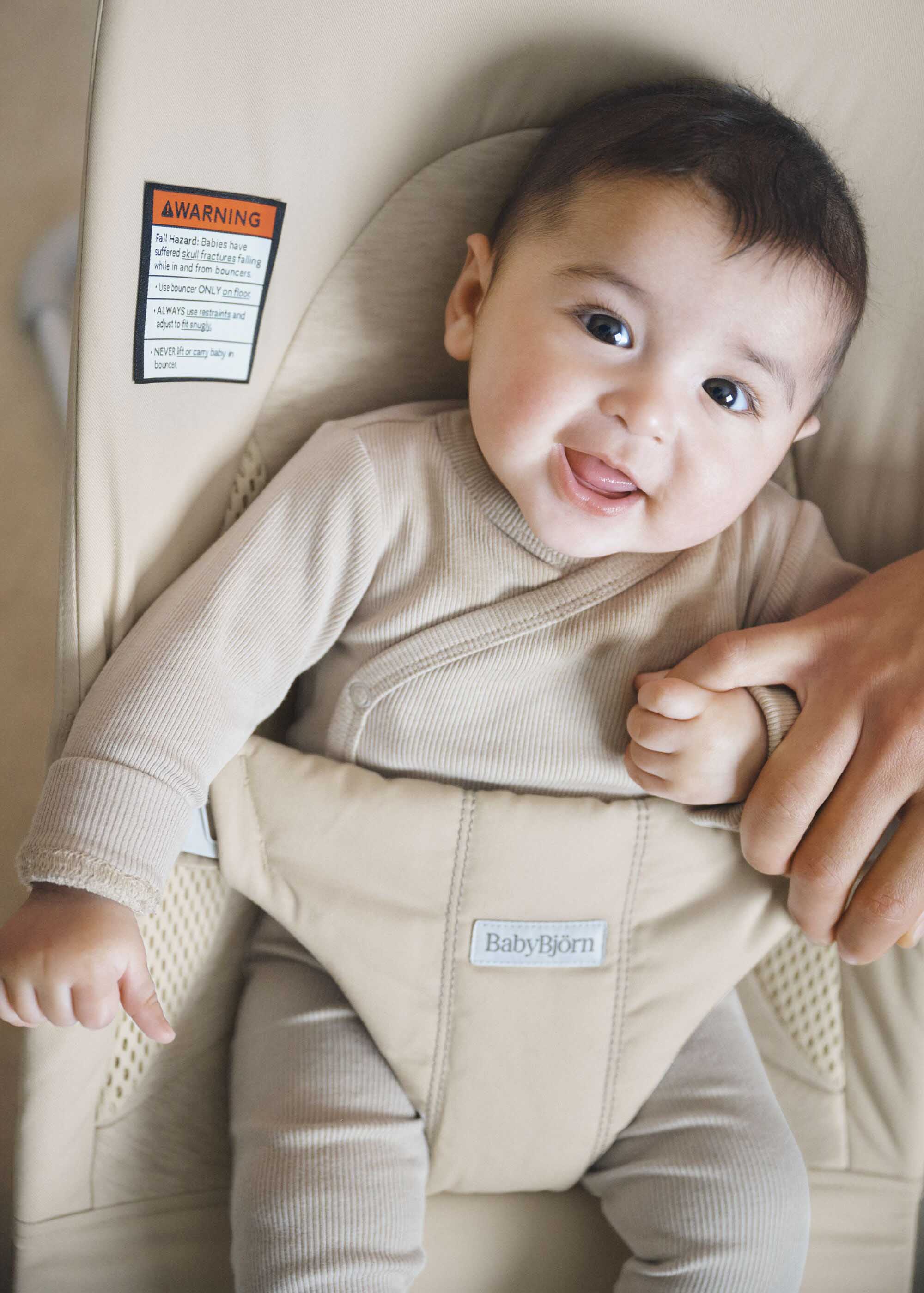 Bouncer Bliss & Balance Soft with matching toy | BabyBjörn
