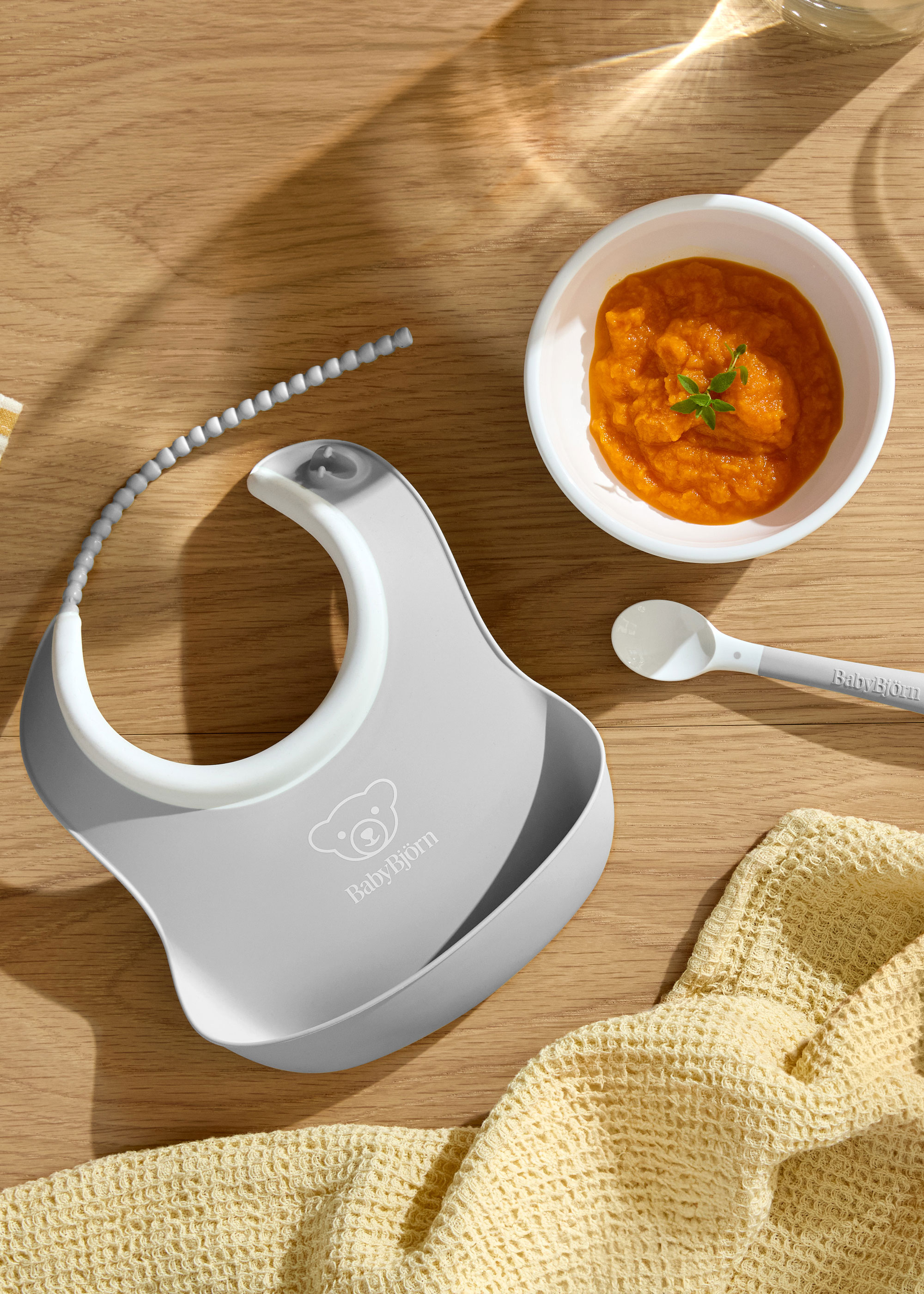 078004-baby-feeding-set-gray-