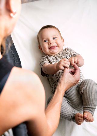 Baby Bjorn Travel Cot Light REVIEW [AD] - Real Mum Reviews