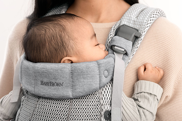 Baby Carrier BabyBjörn Ergonomics