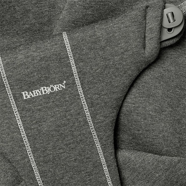 Jersey material soft and cozy - BabyBjörn