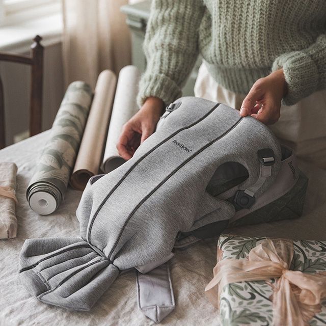 Baby Carrier Mini in light grey 3D Jersey - BabyBjörn