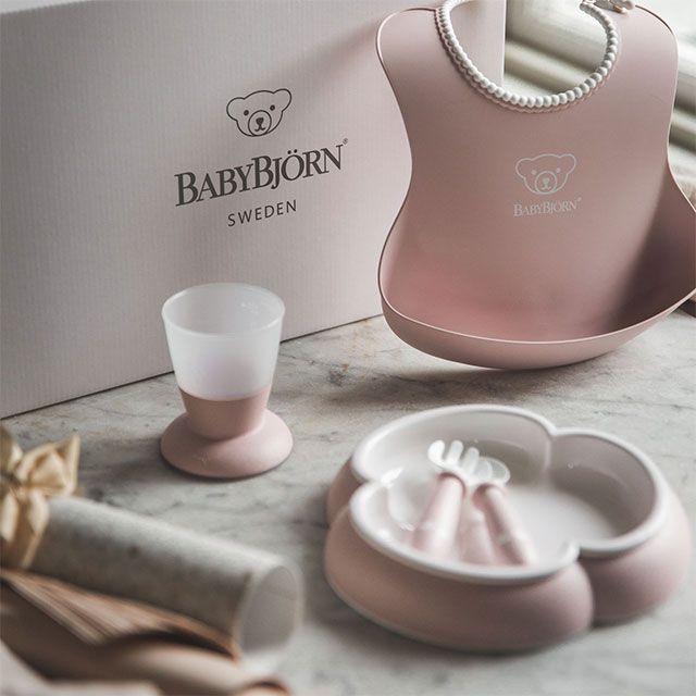 Baby Dinner set in powder pink - BabyBjörn