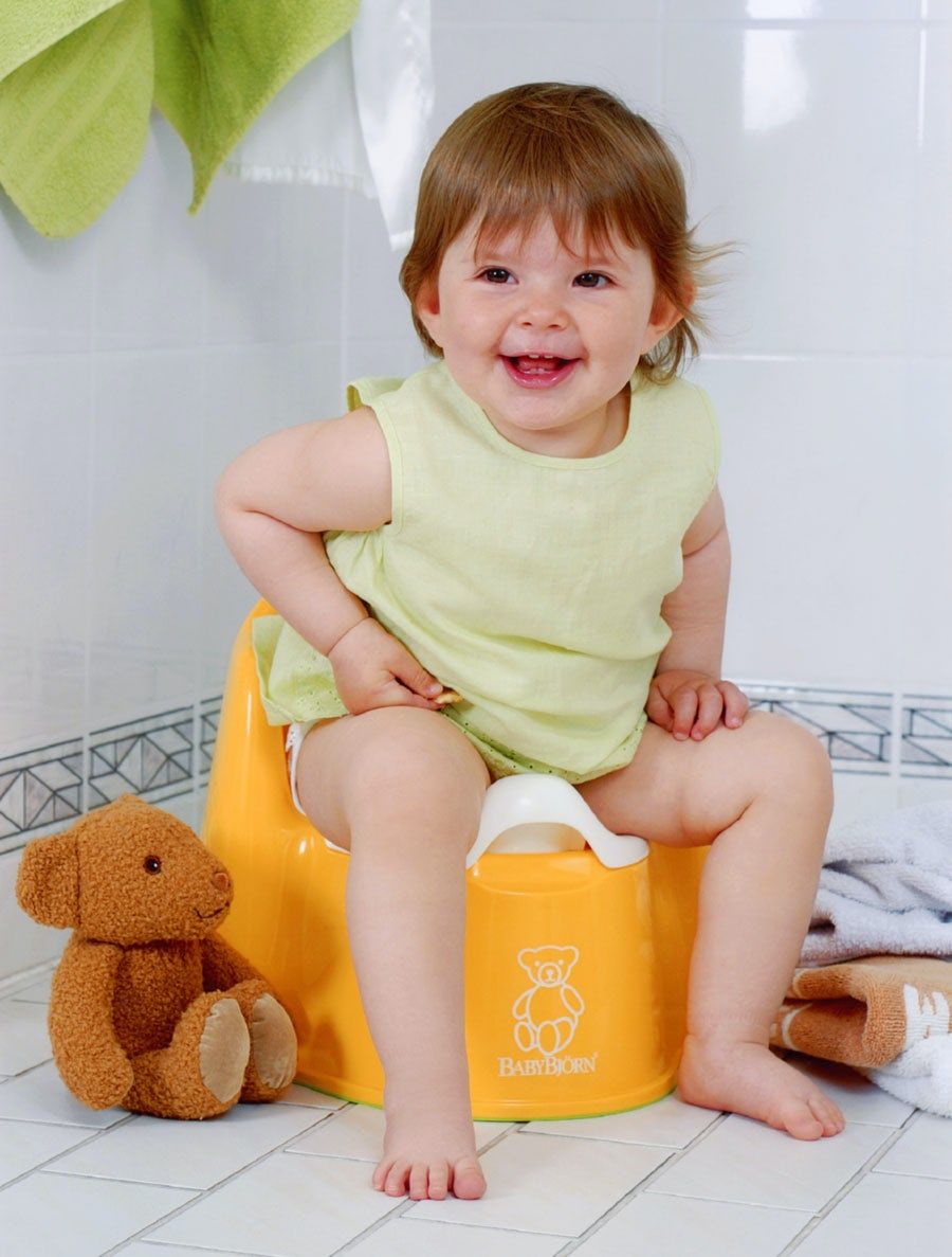 BabyBjörn 2005—potty time