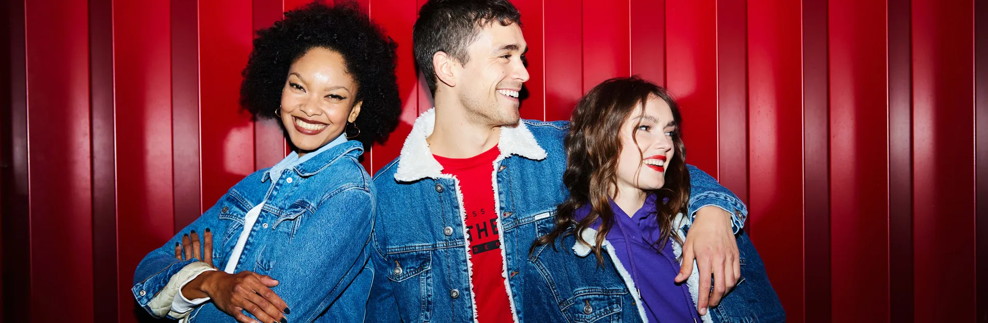 Cross Jeans Header Case von BRANDUNG