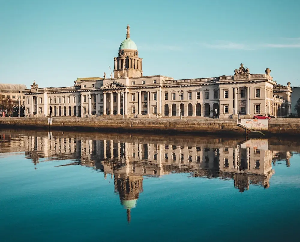 Online Travel Ireland Pexels Mark Dalton 962987