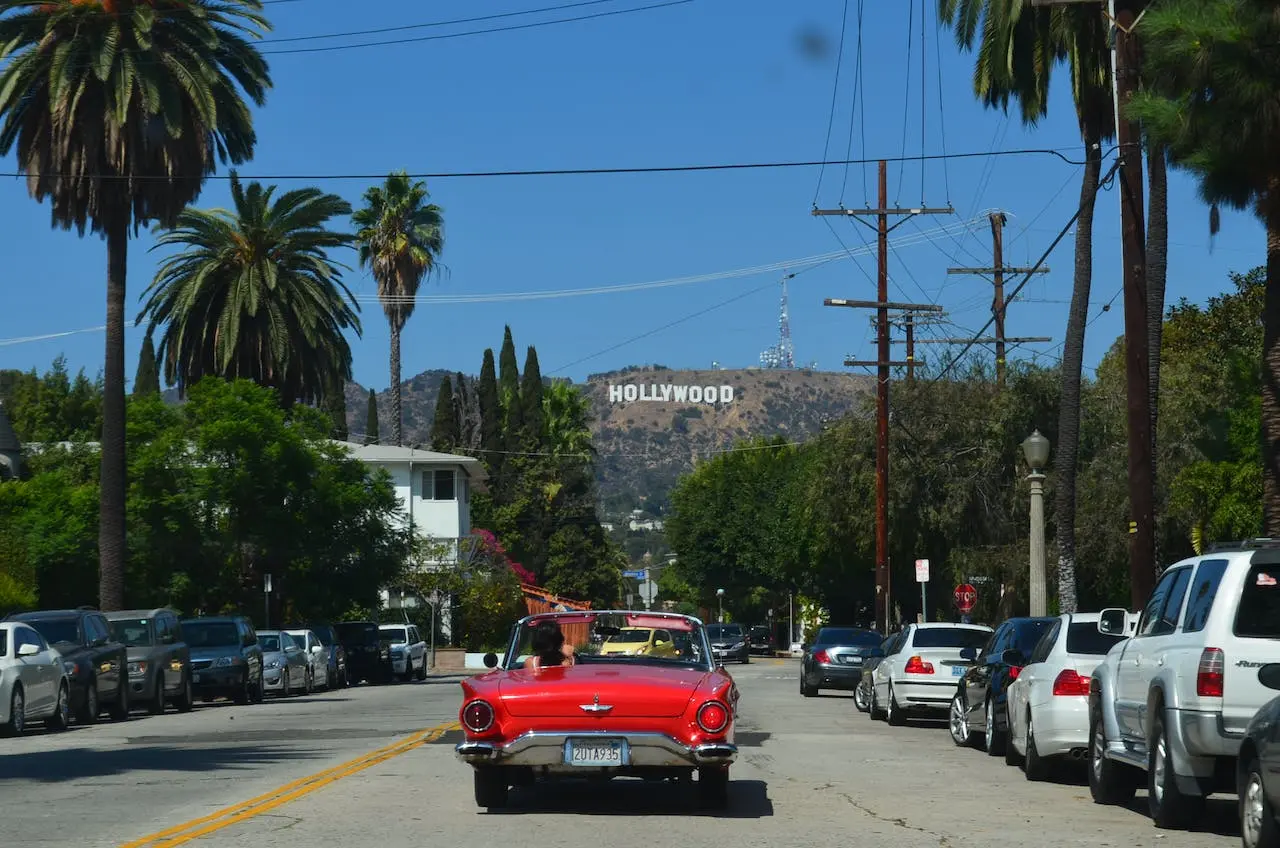 Los Angeles Pexels Daniel Semenov 1688186