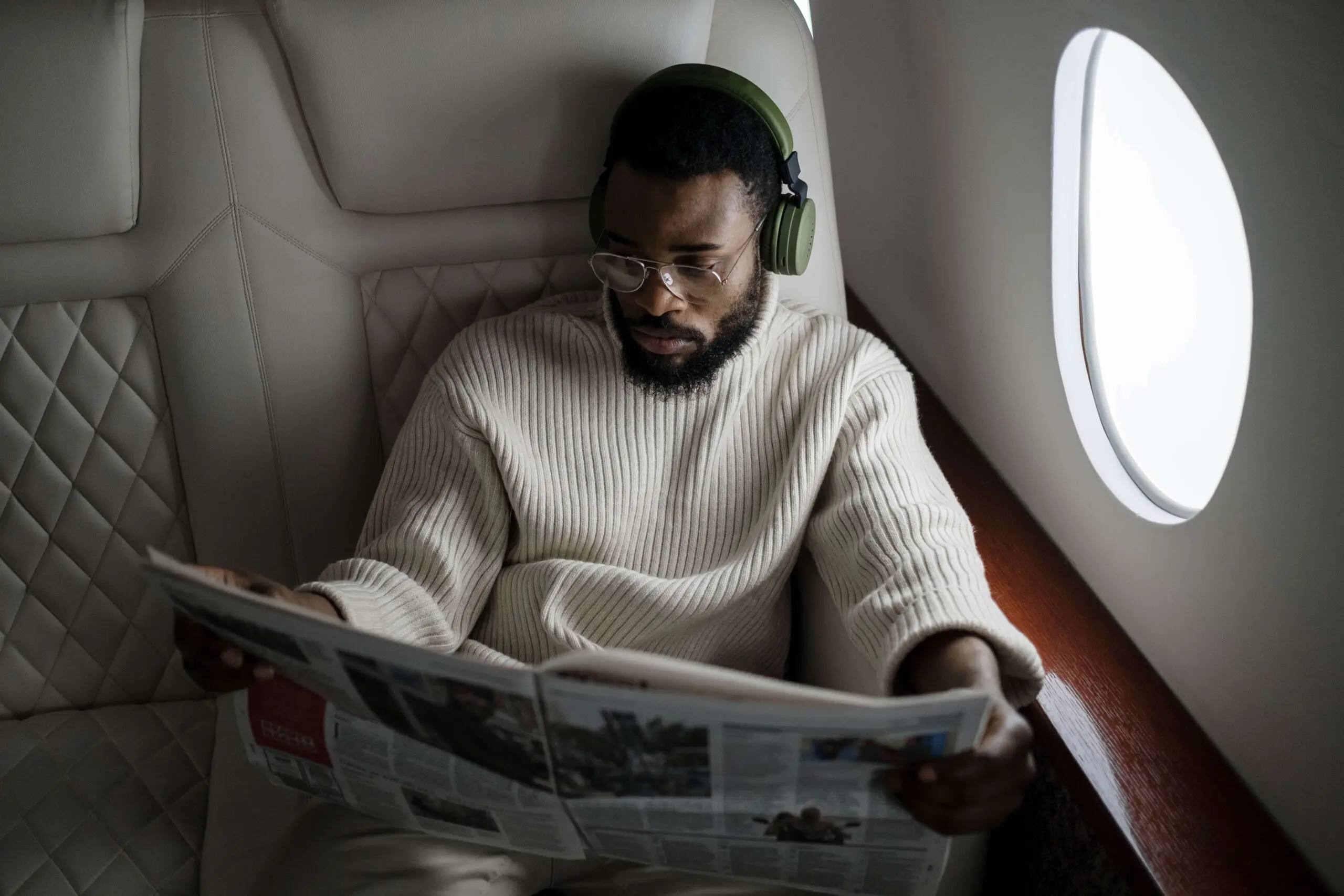 Business Class Flights Scaled