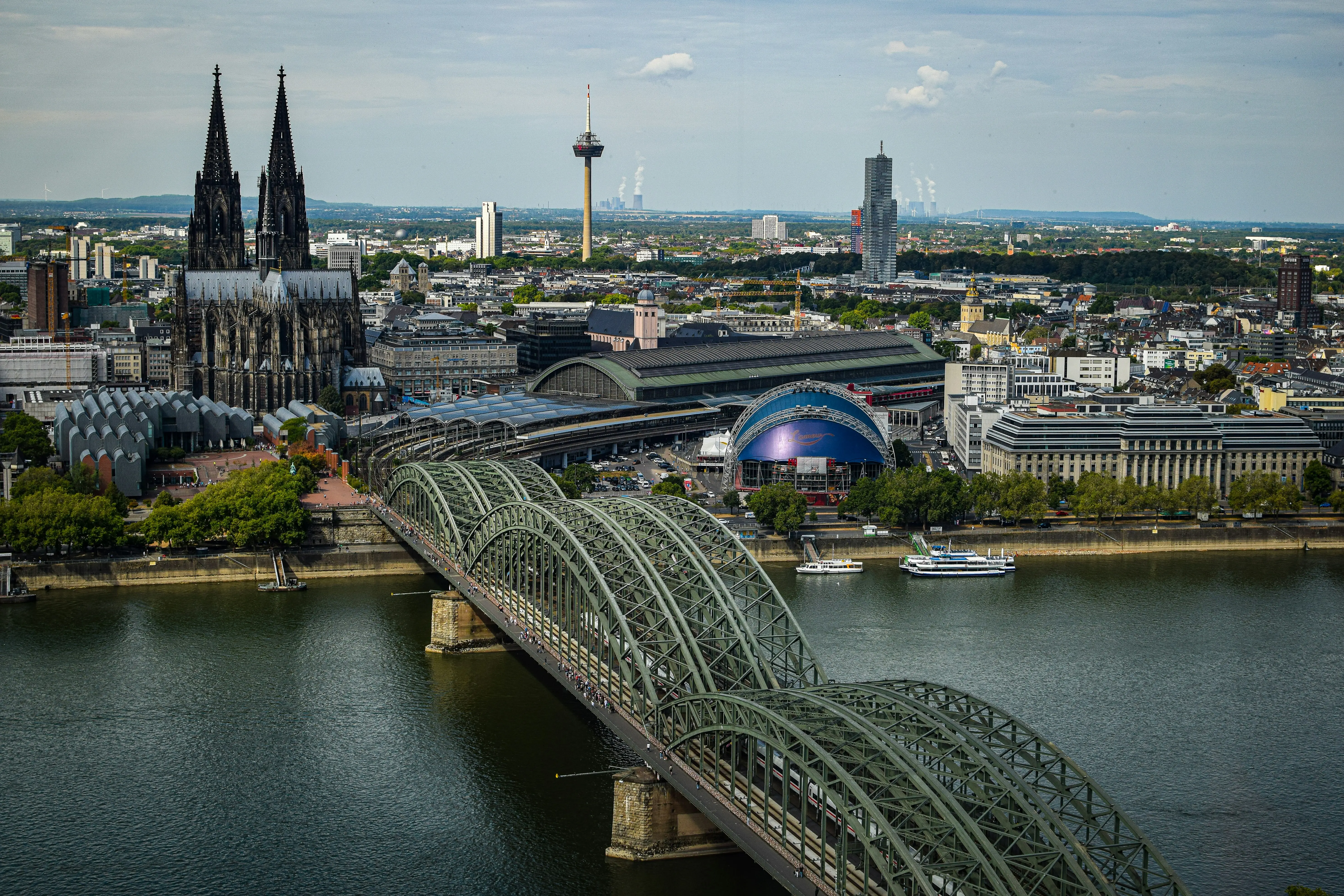 Stadtbild von Köln mit dem Kölner Dom