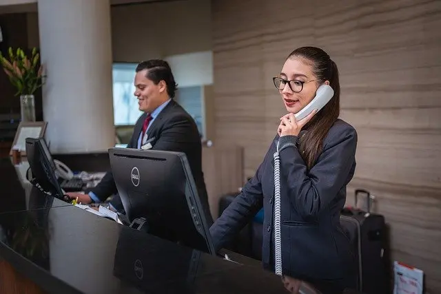 Receptionists 5975962 640