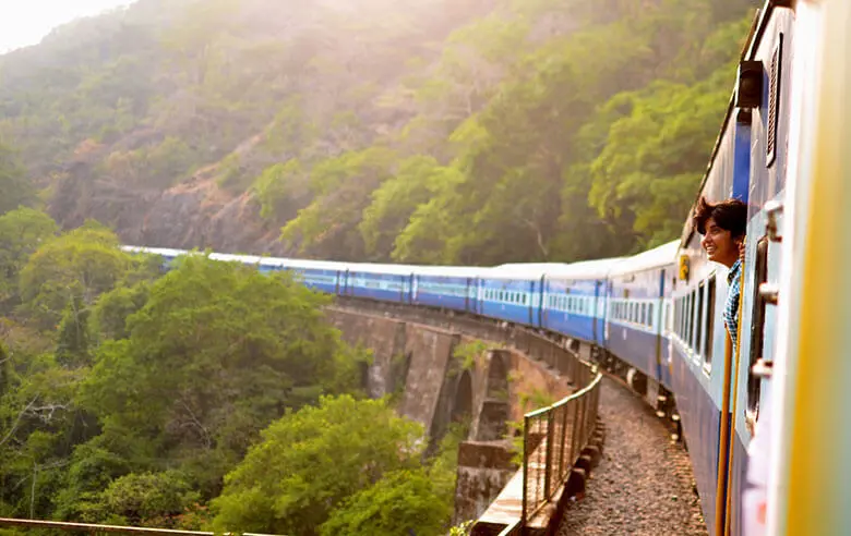 Woman On Train 780x492 1