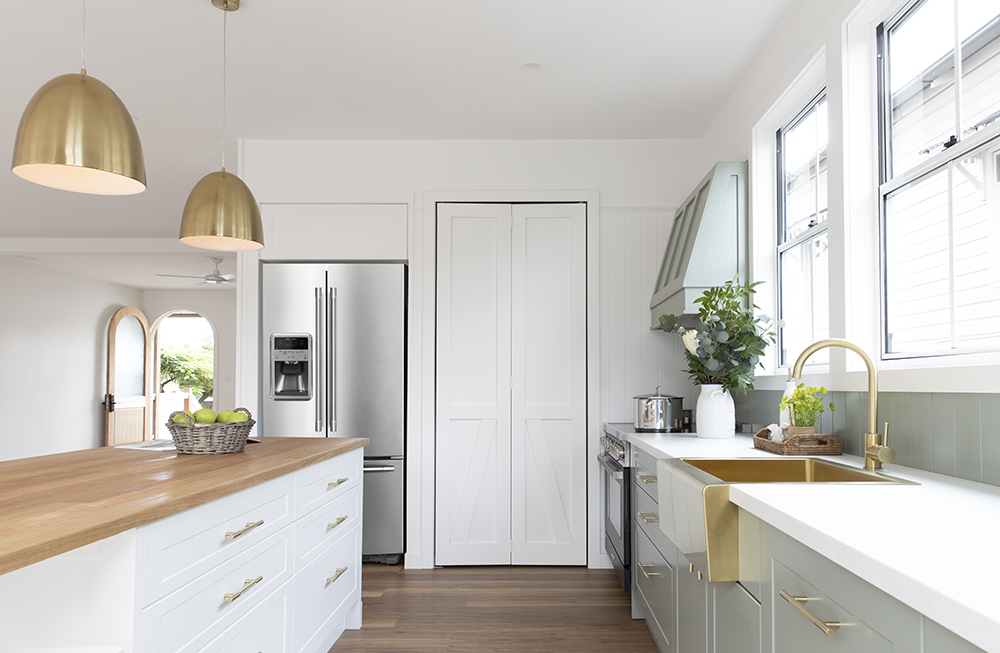 farmhouse kitchen - kitchen inspiration and ideas | kaboodle kitchen