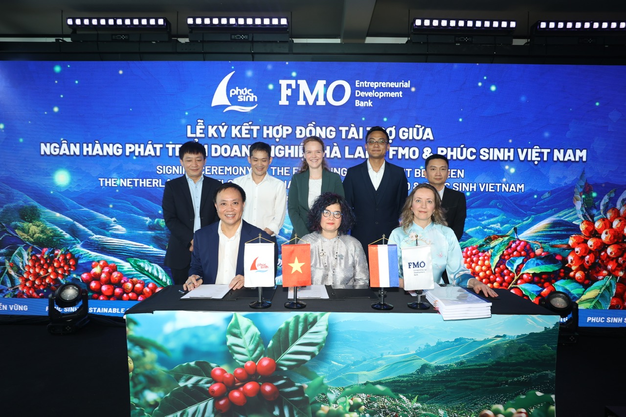 DFCD backs climate-resilient coffee | SNV