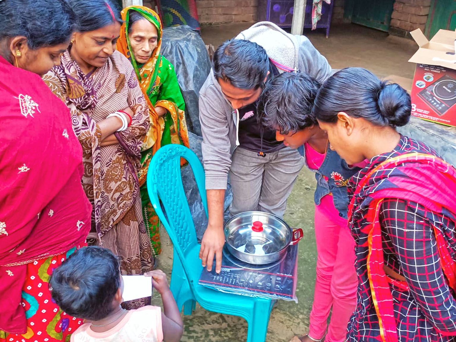 making-strides-towards-clean-cooking-in-bangladesh-snv