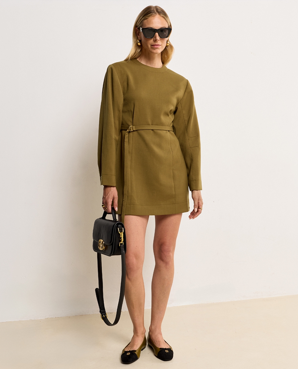 Shop de sale van JOSH V