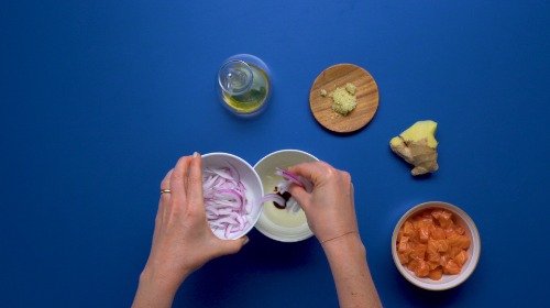 Preparazione Pokè al salmone 05