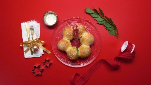 Preparazione Ghirlanda di pane 16