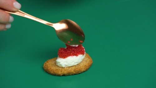 Preparazione tartine natalizie 05