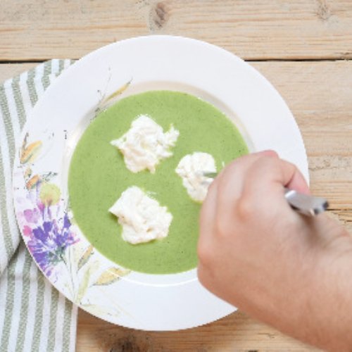Preparazione Vellutata di zucchine, stracciatella e mazzancolle arrostite 07
