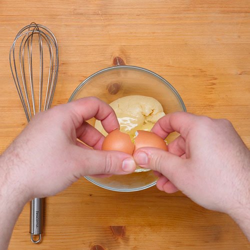 Preparazione Zeppole al forno con crema al mascarpone 02