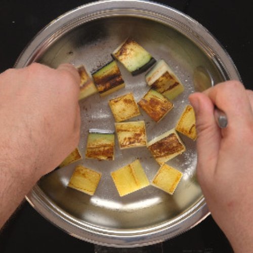 Preparazione Spiedino di pesce spada melanzana e pomodorini 01