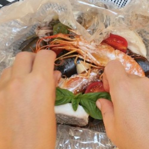 Preparazione Cartoccio di mare 04