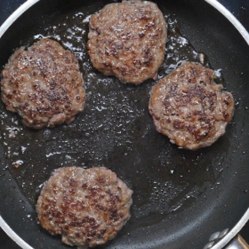 Preparazione Hamburger di manzo e maionese alla paprika 08