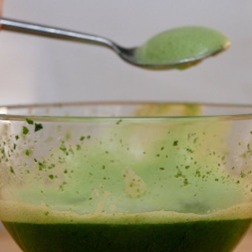 Preparazione Insalata di pomodorini, bufala e aria al basilico 08