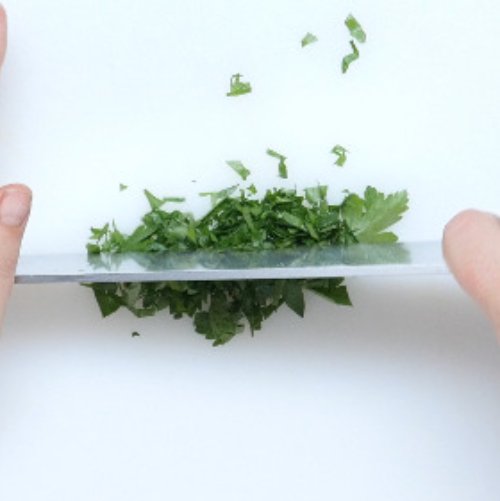 Preparazione Calamari arrosto e caviale di melanzane 03