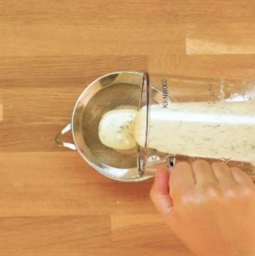 Preparazione Cous cous con gamberi rossi, pistacchi e melograno 04