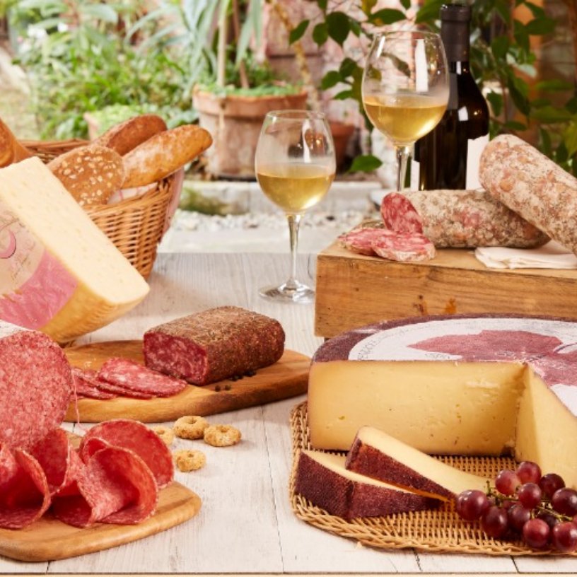 Formaggi e salumi Veneto 1