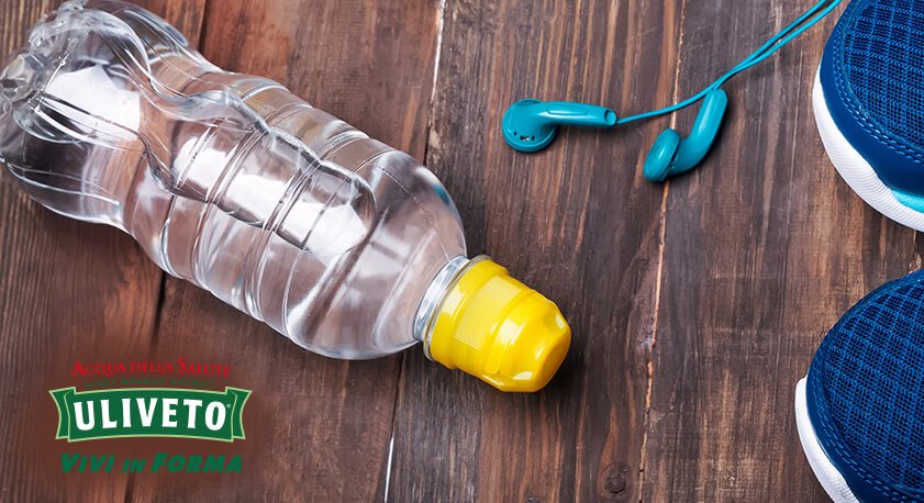 Bottiglietta di acqua