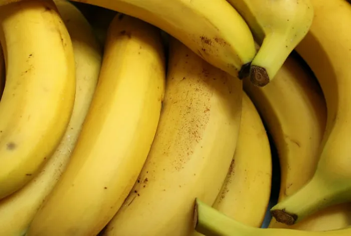 Generating gapless, telomere-to-telomere plant genome assemblies