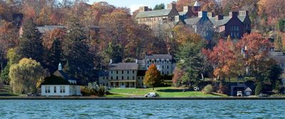 Harbor_View_Laboratory_Seawall