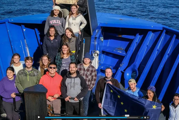 DNA sequencing on board the Sikuliaq research vessel