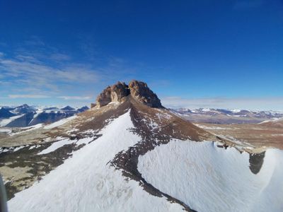 In Situ Field Sequencing and Life Detection in Remote (79°26′N) Canadian High Arctic Permafrost Ice Wedge Microbial Communities