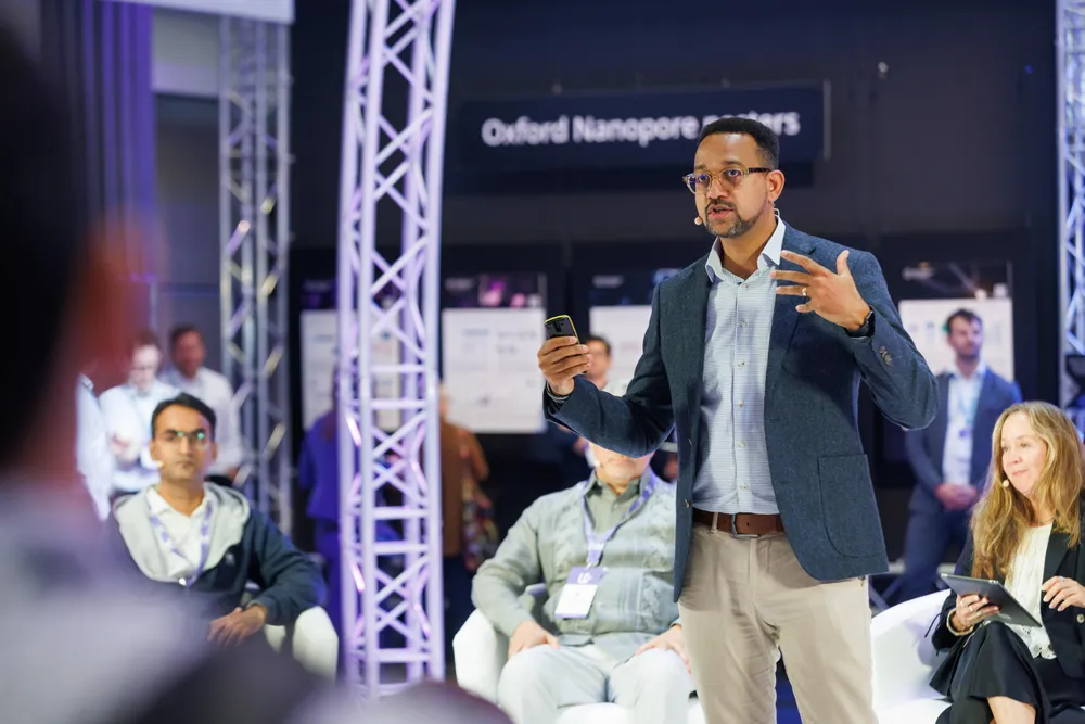 Yaw Bediako speaking and presenting at London Calling 2025