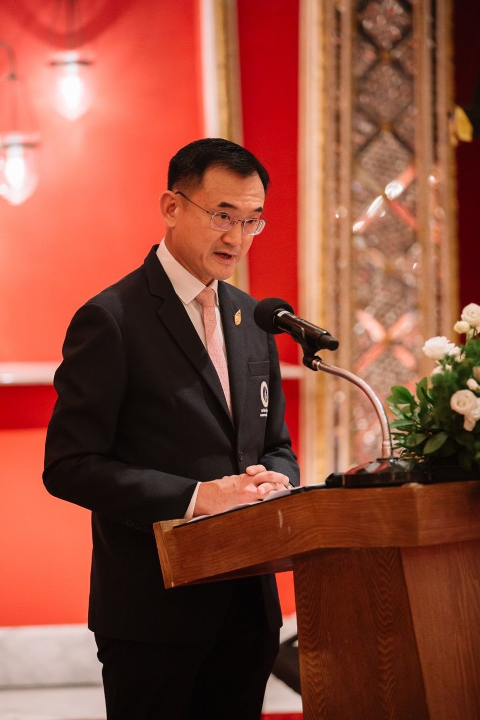 Prof Dr Apichat Asavamongkolkul