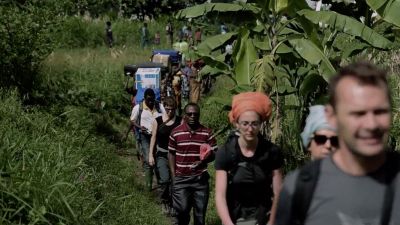 MinIONs and Nanofrogs