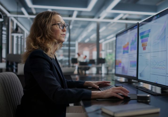Data management & CRM solutions 