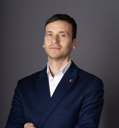 Hamrák Viktor