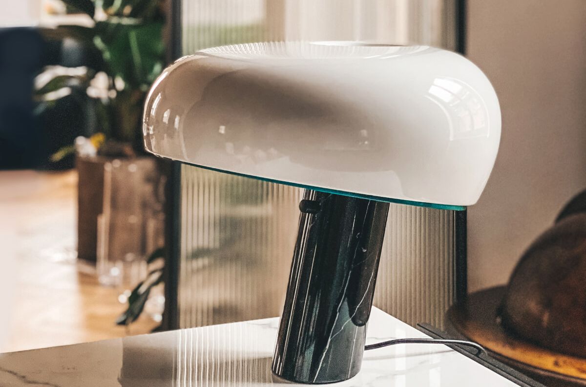 Flos x Mohd / Snoopy White