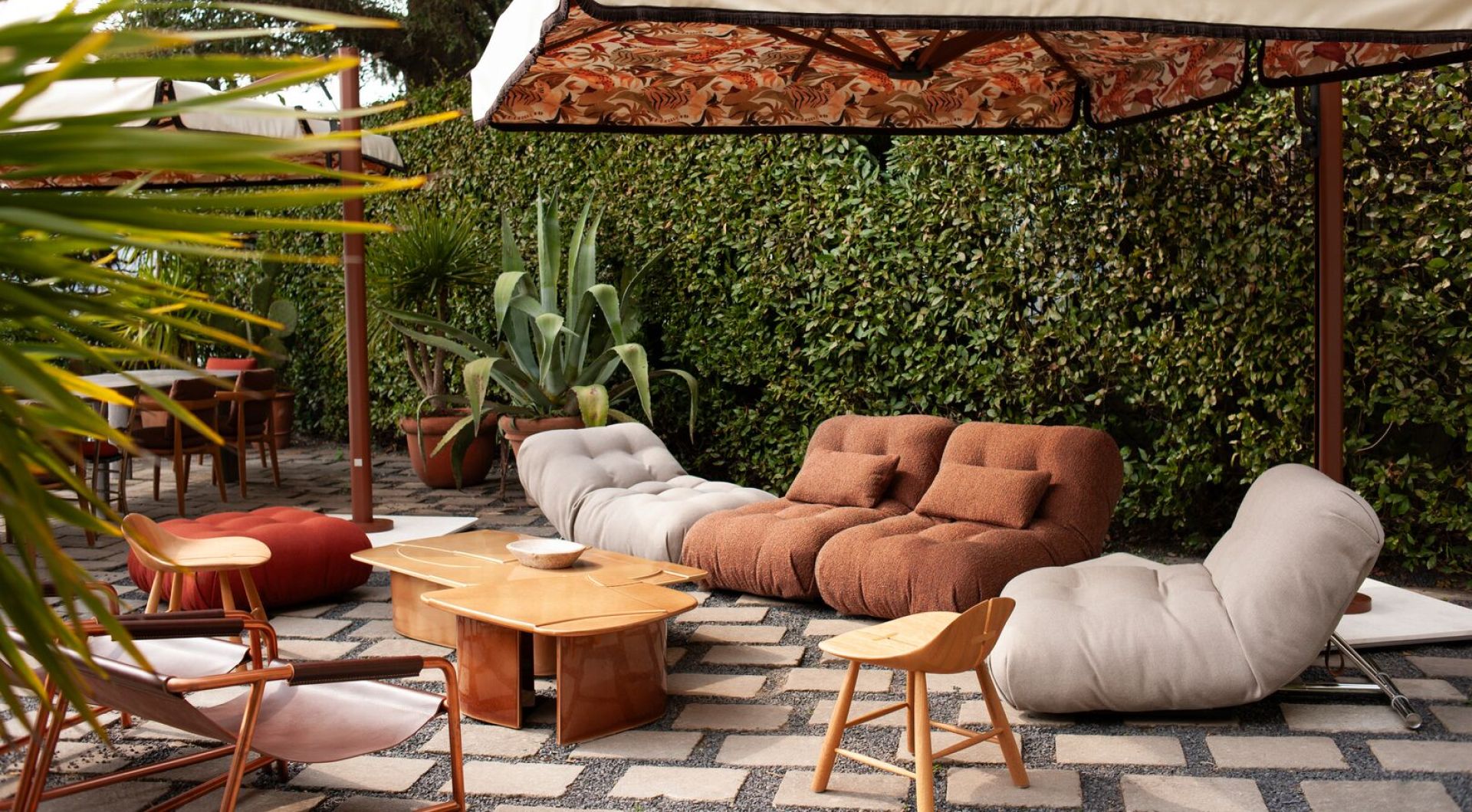 Baxter outdoor