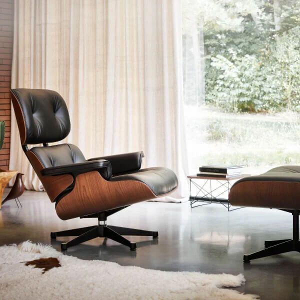 Sessel und Chaise Longue