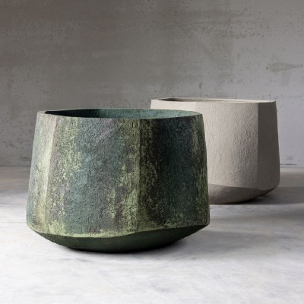 Pot stands and planters