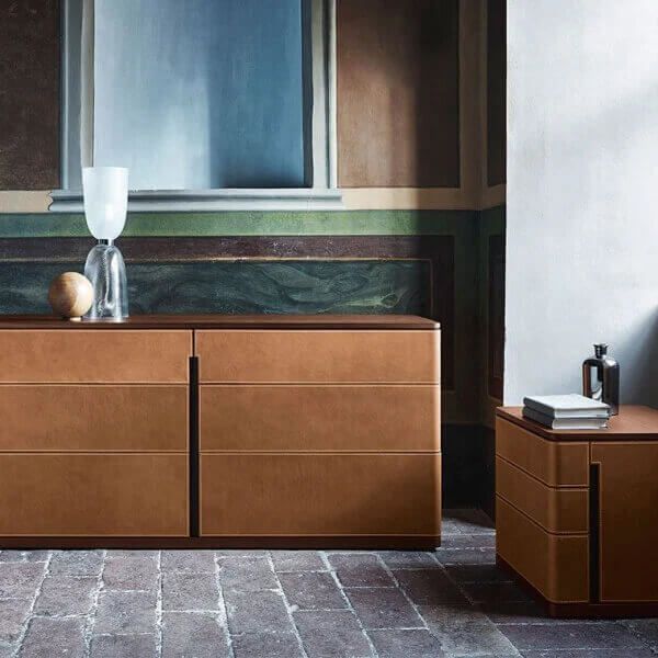 Kommode und Nachttische